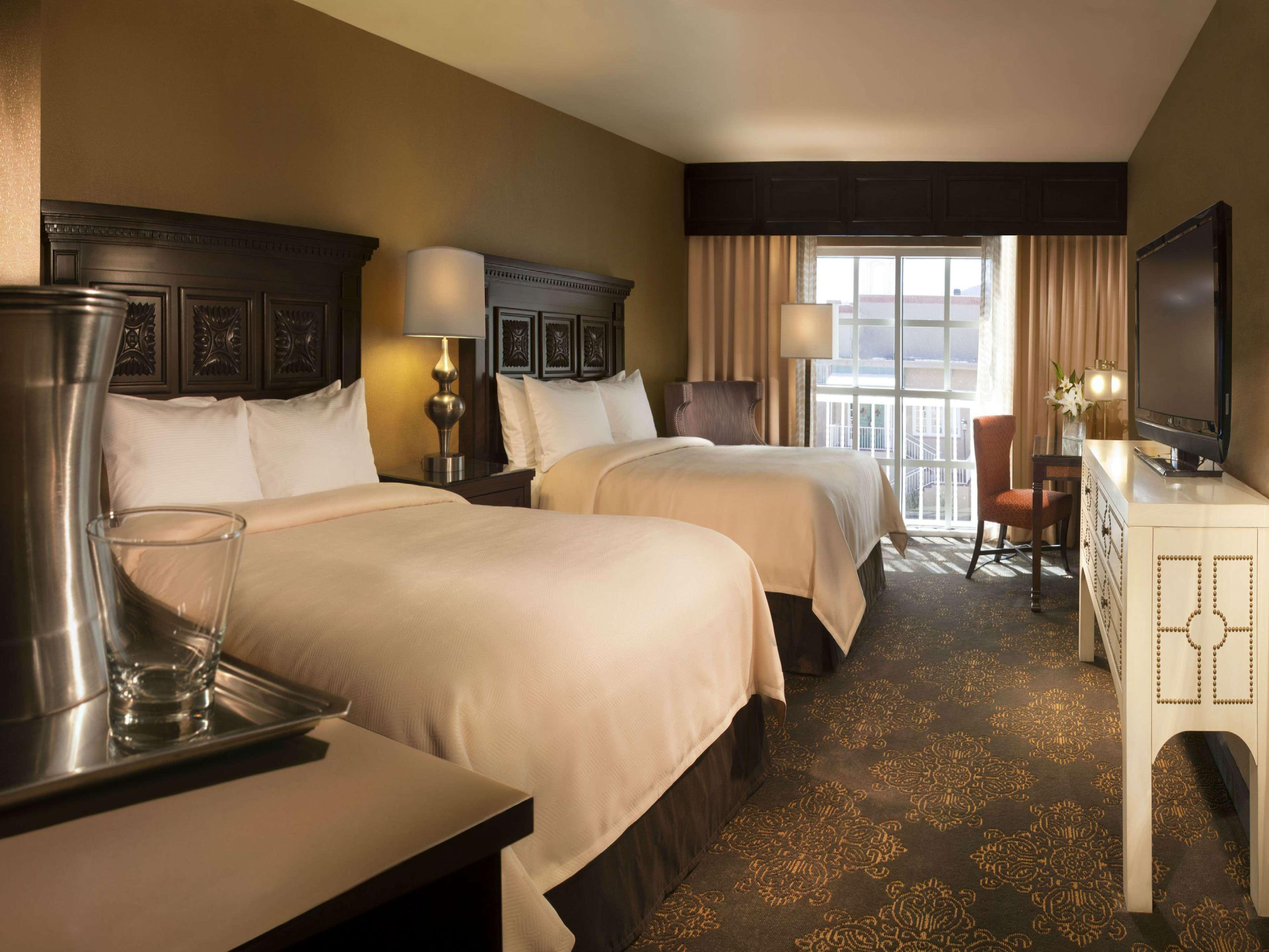 ฮิลตันซานตาเฟ่ ฮิสตอริค พลาซา โฮเต็ล Hotel ภายนอก รูปภาพ